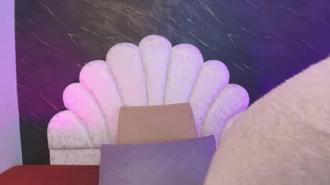 Mia online show from April 15, 12:12 pm