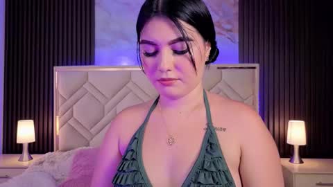 Miaa Farrel online show from February 21, 5:58 pm