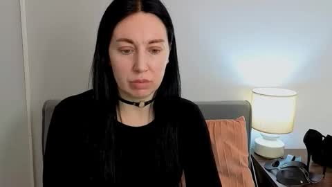 Mia online show from March 12, 4:24 pm