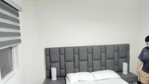 mia red hair molly short hair online show from January 21, 9:03 am