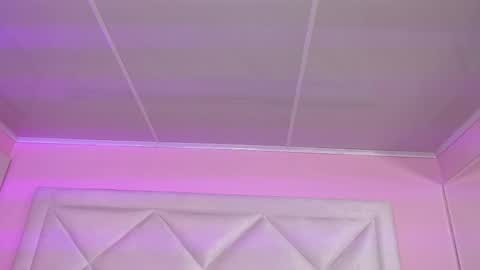 Snapshot of miaasmiith_ chatting on October 25, 12:34 pm Alexandra online show from October 25, 12:34 pm