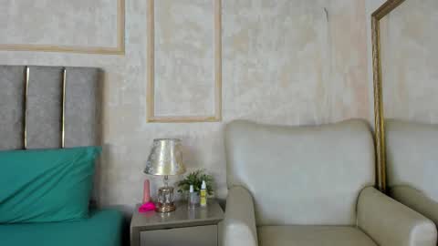 Miaasummer online show from February 26, 11:20 am