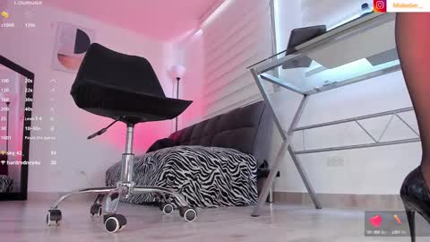 Mia Belier  online show from January 20, 4:34 pm