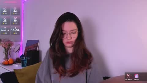 mia online show from January 6, 11:03 am