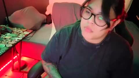 Snapshot of miacanela_xo chatting on July 2, 3:23 am Mia online show from July 2, 3:23 am