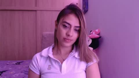 Miia  online show from December 13, 9:53 pm