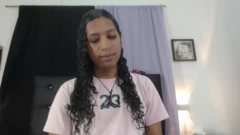 Snapshot of miacoock chatting on November 21, 1:10 pm MiaCoock online show from November 21, 1:10 pm