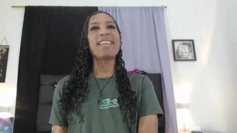 Snapshot of miacoock chatting on November 22, 12:26 pm MiaCoock online show from November 22, 12:26 pm