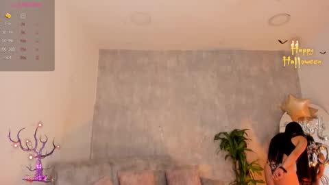 miacooper online show from October 30, 12:17 pm