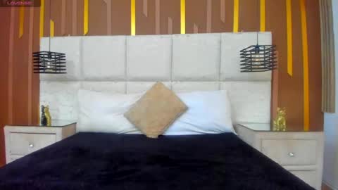 Snapshot of miacours chatting on July 8, 7:18 pm MiaCours online show from July 8, 7:18 pm