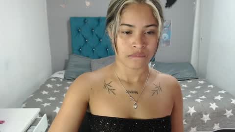 miacumgirl online show from April 10, 12:21 pm