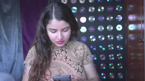 Mia online show from June 6, 4:12 pm