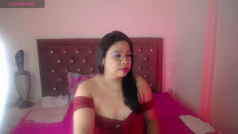 mia online show from March 27, 2:39 am