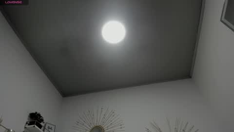 Miah Collins online show from October 30, 11:33 am