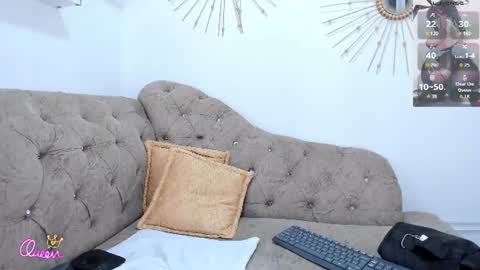 Snapshot of miah_bigboobs chatting on July 8, 5:50 pm Miah Collins online show from July 8, 5:50 pm