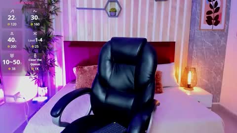 Mia Connor online show from November 2, 7:49 pm