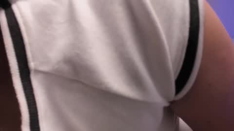 miah new independent model acount online show from March 19, 1:09 am