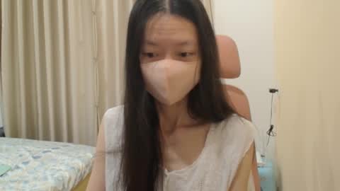 Snapshot of miahchan68 chatting on March 17, 11:30 pm miahchan68 online show from March 17, 11:30 pm