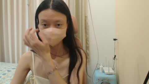 Snapshot of miahchan68 chatting on April 5, 3:58 am miahchan68 online show from April 5, 3:58 am