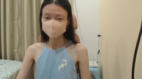 Snapshot of miahchan68 chatting on April 9, 2:00 pm miahchan68 online show from April 9, 2:00 pm