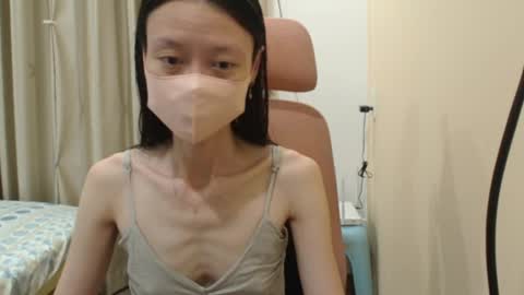 Snapshot of miahchan68 chatting on April 10, 3:28 pm miahchan68 online show from April 10, 3:28 pm