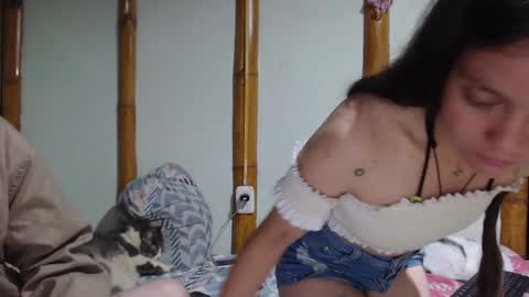 Mia  Sam online show from February 19, 6:44 am