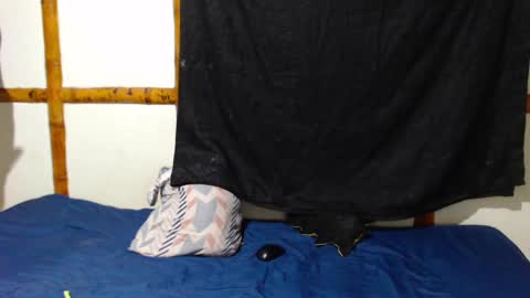 Mia  Sam online show from October 1, 12:49 am