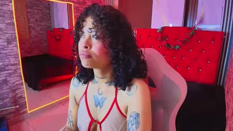 MIA VELEZ online show from November 4, 3:16 am