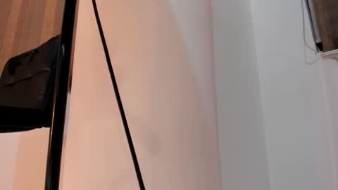 Snapshot of miahertz chatting on February 20, 6:26 am miahertz online show from February 20, 6:26 am