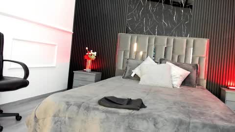 Miah  Sens online show from December 16, 11:37 am