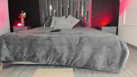 Miah  Sens online show from December 20, 11:28 am