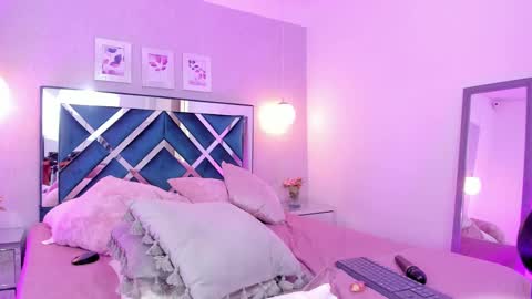 Mia Khalifa online show from March 8, 5:43 pm