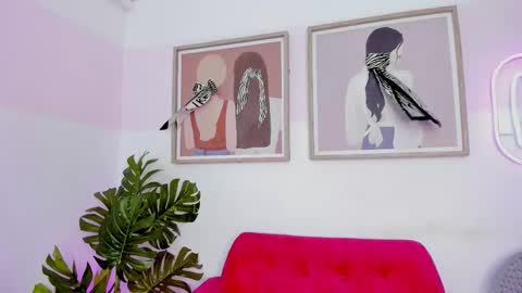 Mia Khalifa online show from October 6, 3:37 am