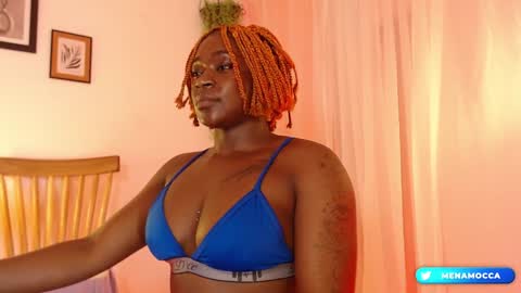 Mia online show from January 2, 10:33 pm