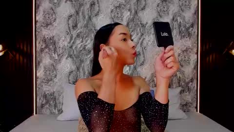 Mia Larouse online show from February 1, 7:23 pm