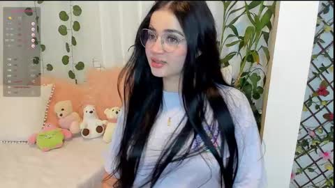 mia 600am-1000am Colombia time online show from February 23, 2:51 am