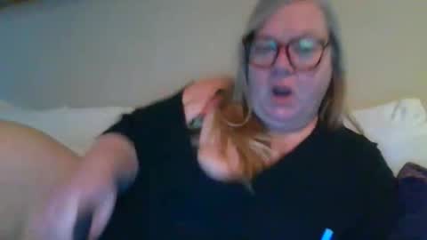 Miamarie555 online show from February 6, 11:41 pm