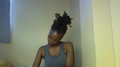 Snapshot of miami_muffin chatting on January 9, 12:52 pm Muffin online show from January 9, 12:52 pm