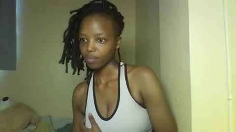 Snapshot of miami_muffin chatting on January 11, 10:20 am Muffin online show from January 11, 10:20 am