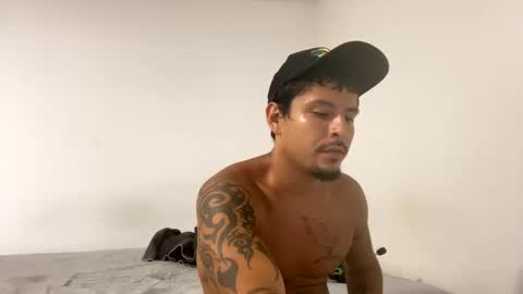 miamiclos1 online show from September 28, 7:41 pm