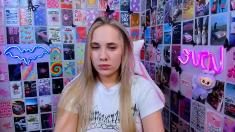 miamilas online show from December 19, 3:30 pm