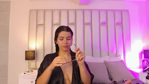 miamillers1 online show from January 15, 11:19 pm