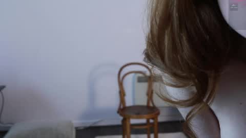 miamoon123 online show from April 7, 2:17 pm
