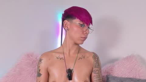 Mia Morgann online show from November 20, 5:45 pm