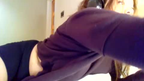 MiaMuffn online show from December 8, 11:46 am