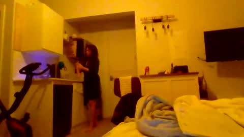 MiaMuffn online show from April 12, 9:14 am