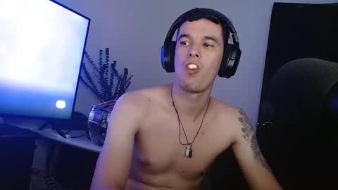 miaou_miaou online show from January 5, 4:47 am