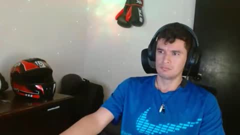 miaou_miaou online show from October 17, 12:58 am