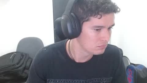 miaou_miaou online show from November 12, 1:39 am