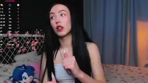 Snapshot of miarielle chatting on June 12, 5:01 pm Liz online show from June 12, 5:01 pm